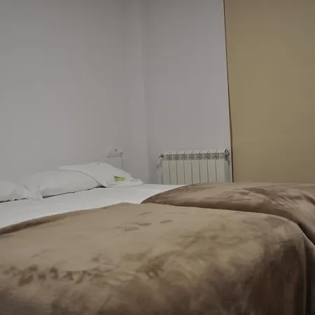 Guest house Pons Minea *